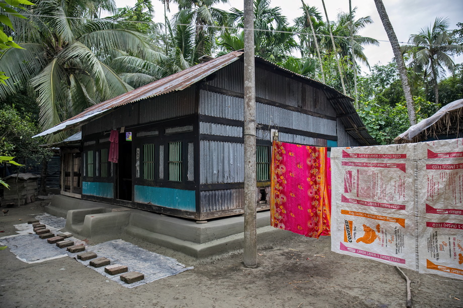 Rural houses in Bangladesh Delta