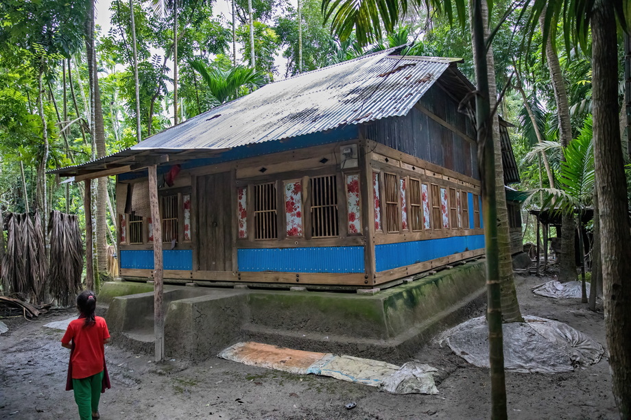 Rural houses in Bangladesh Delta