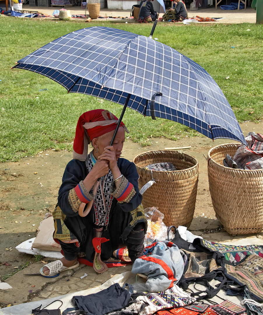 Black Hmong People