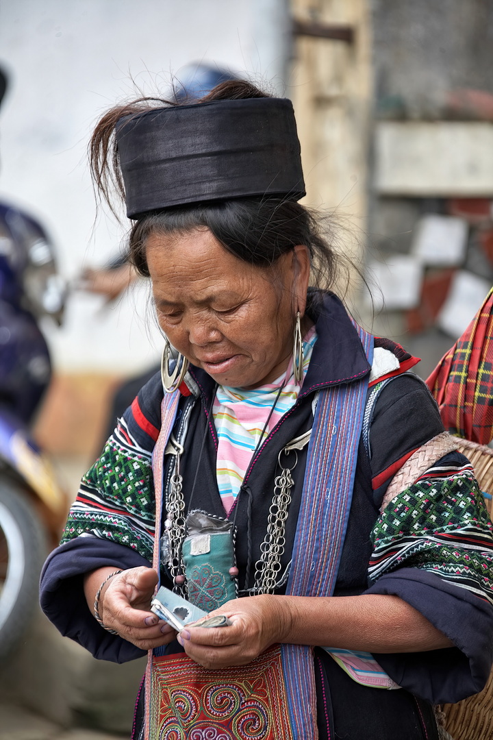 Black Hmong People