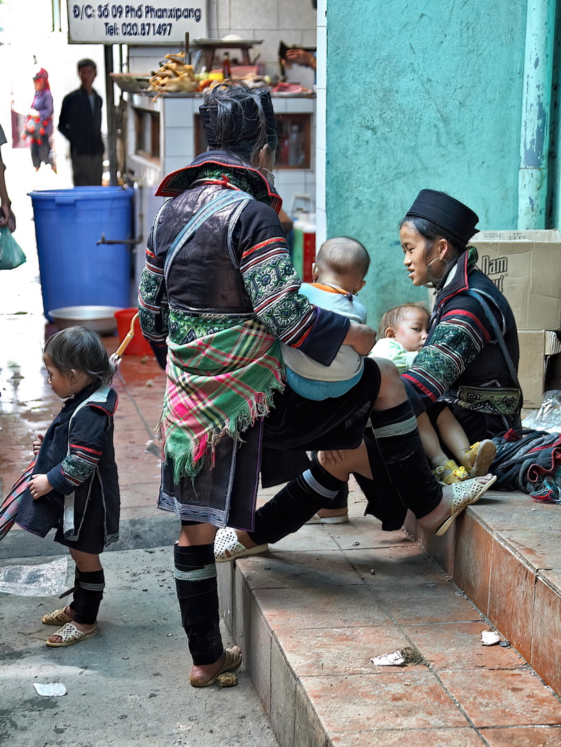 Black Hmong People