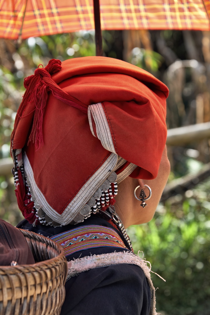 Black Hmong People