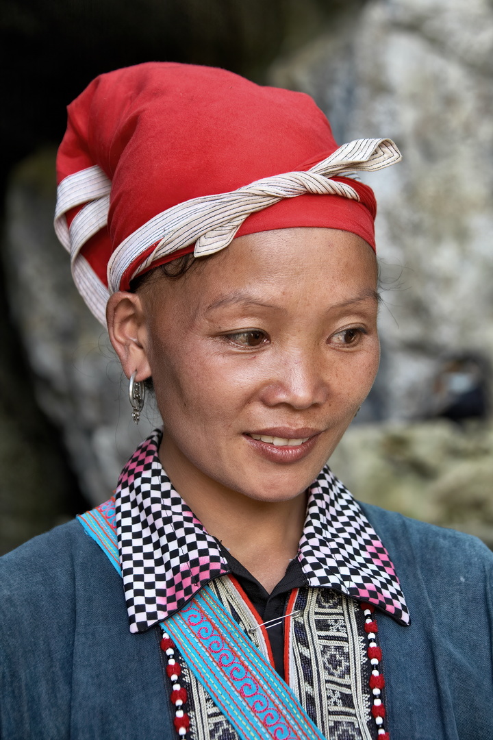 Black Hmong People