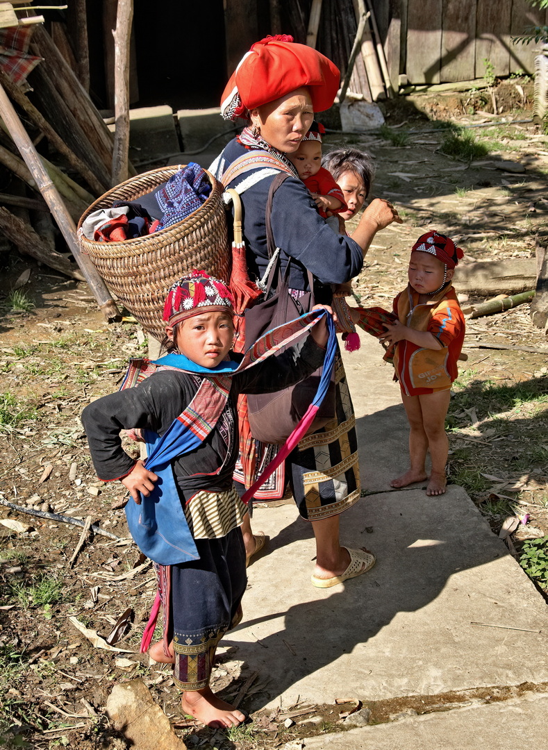 Black Hmong People