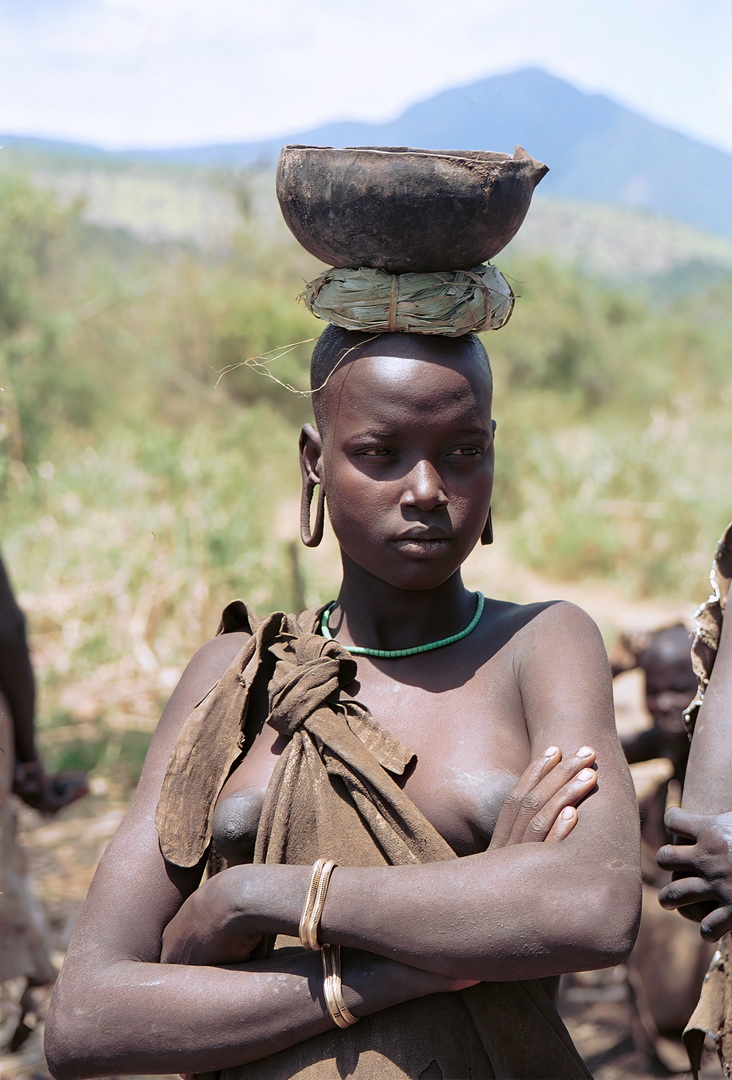 Mursi People