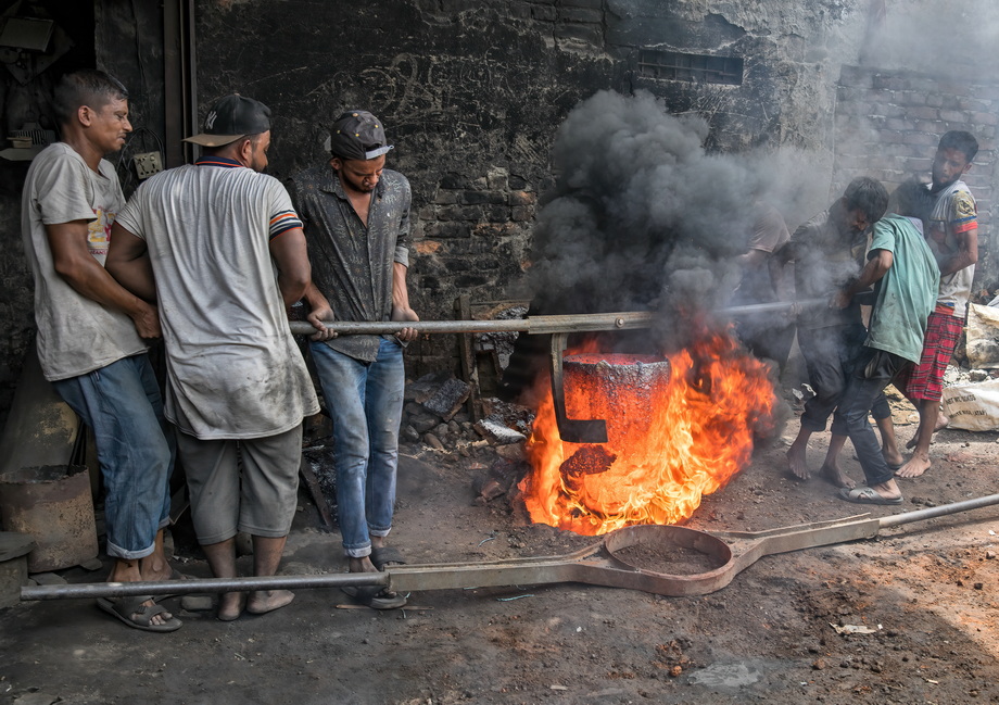 Dhaka Recycling