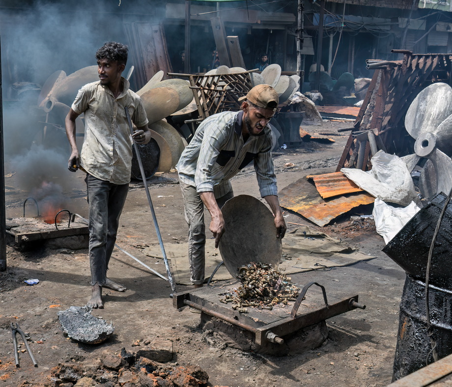 Dhaka Recycling