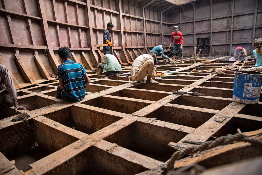 Dhaka Recycling