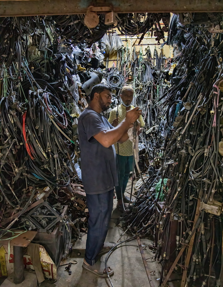 Dhaka Recycling
