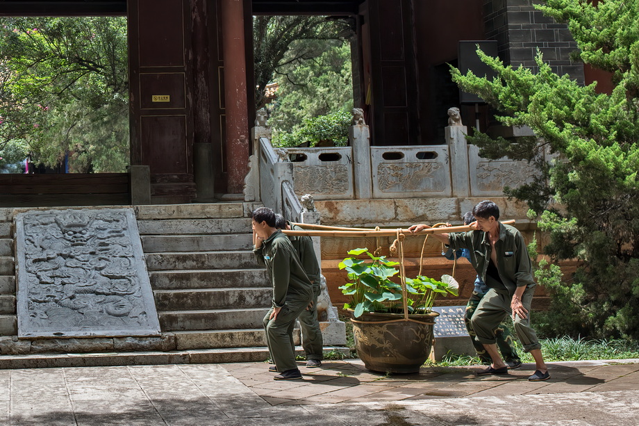 People and life in rural China