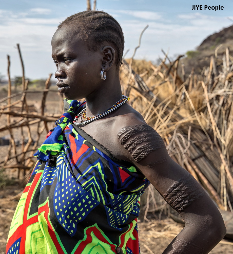Humans World | African Scarifications