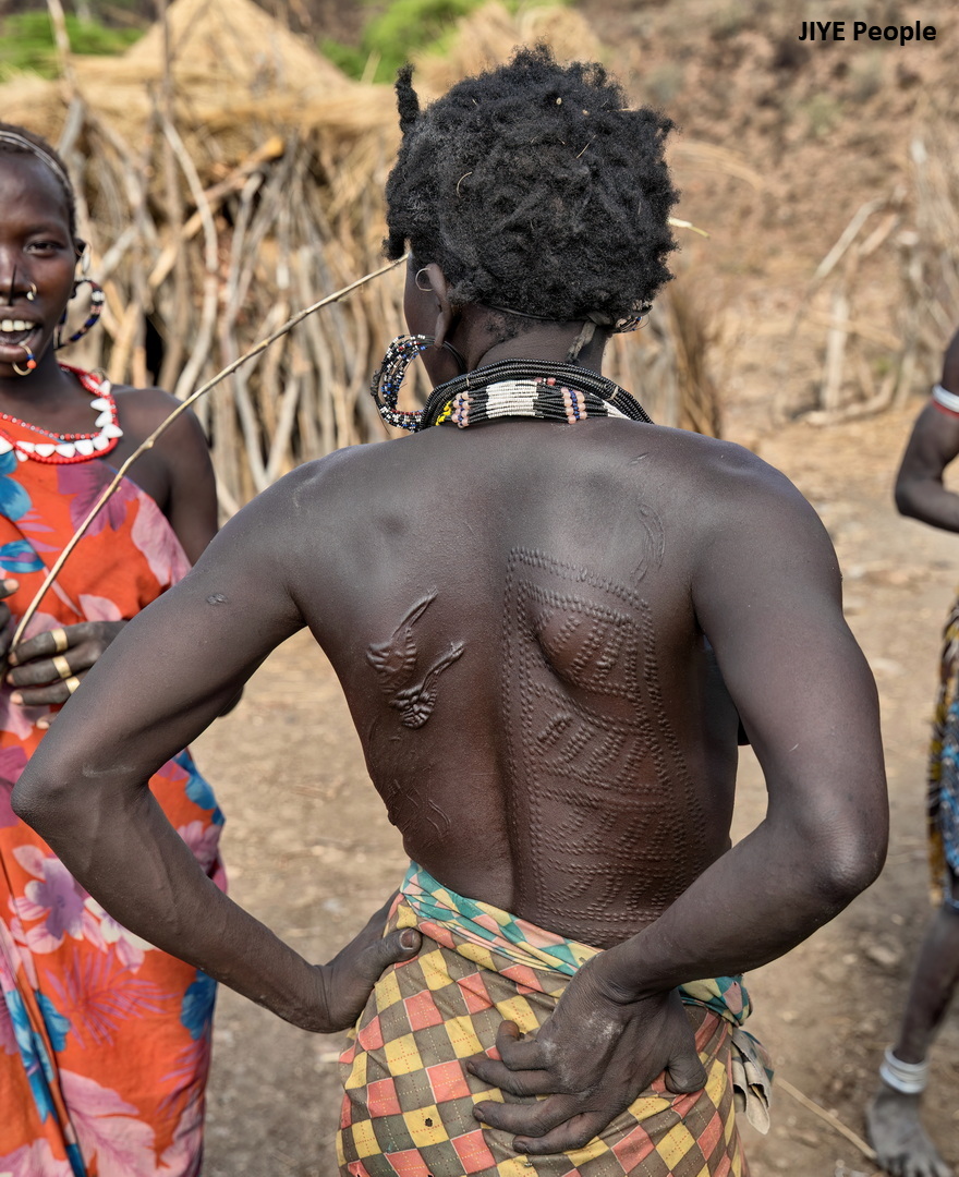 Humans World | African Scarifications