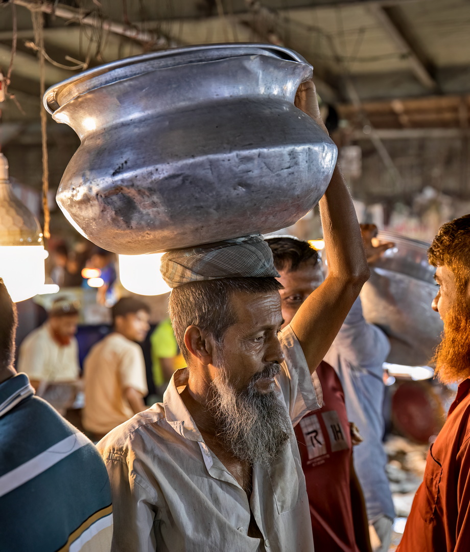 Dhaka life and markets