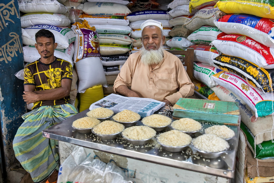 Dhaka life and markets