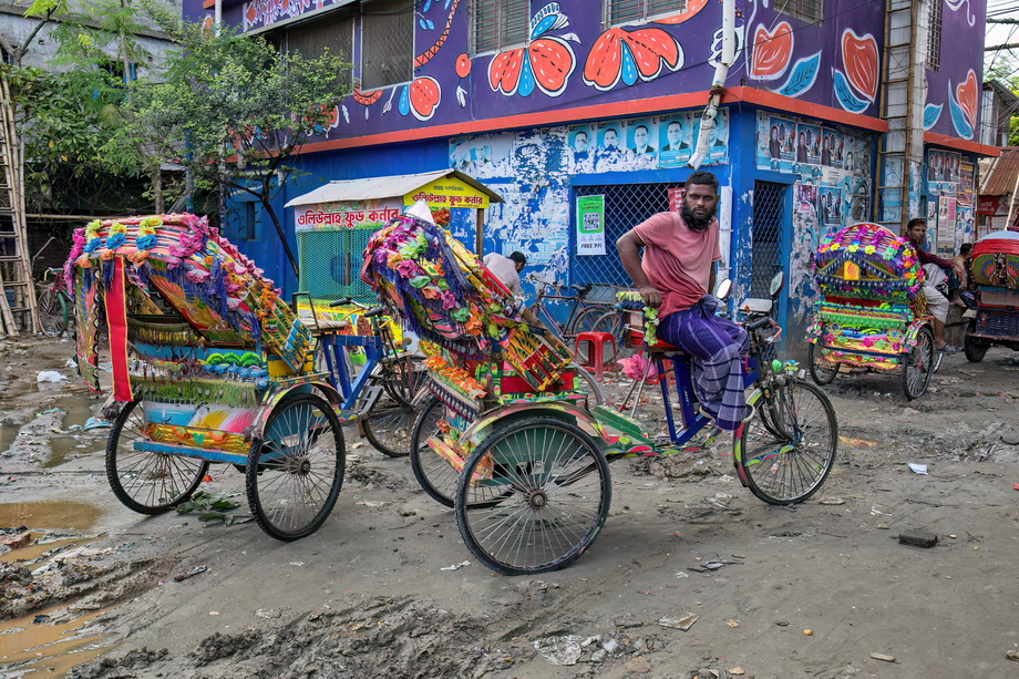 Dhaka life and markets