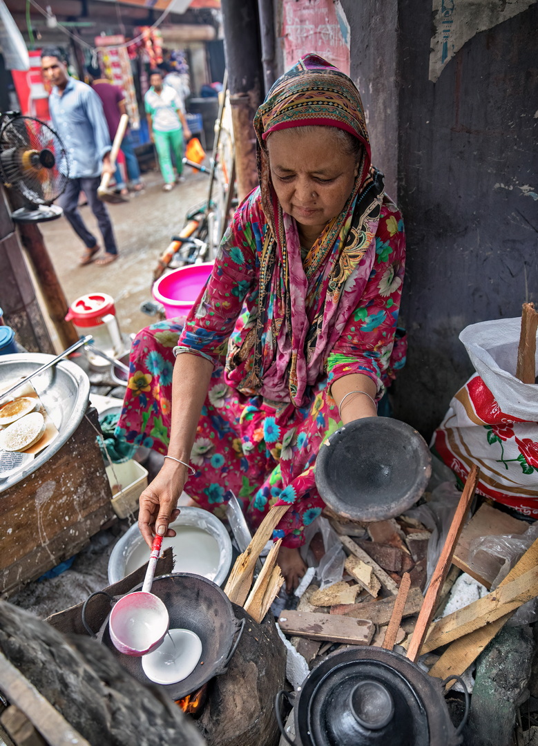 Dhaka life and markets