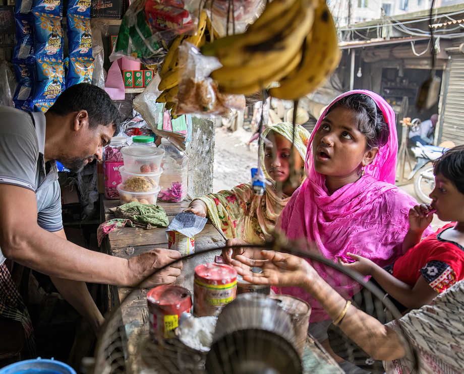 Dhaka life and markets